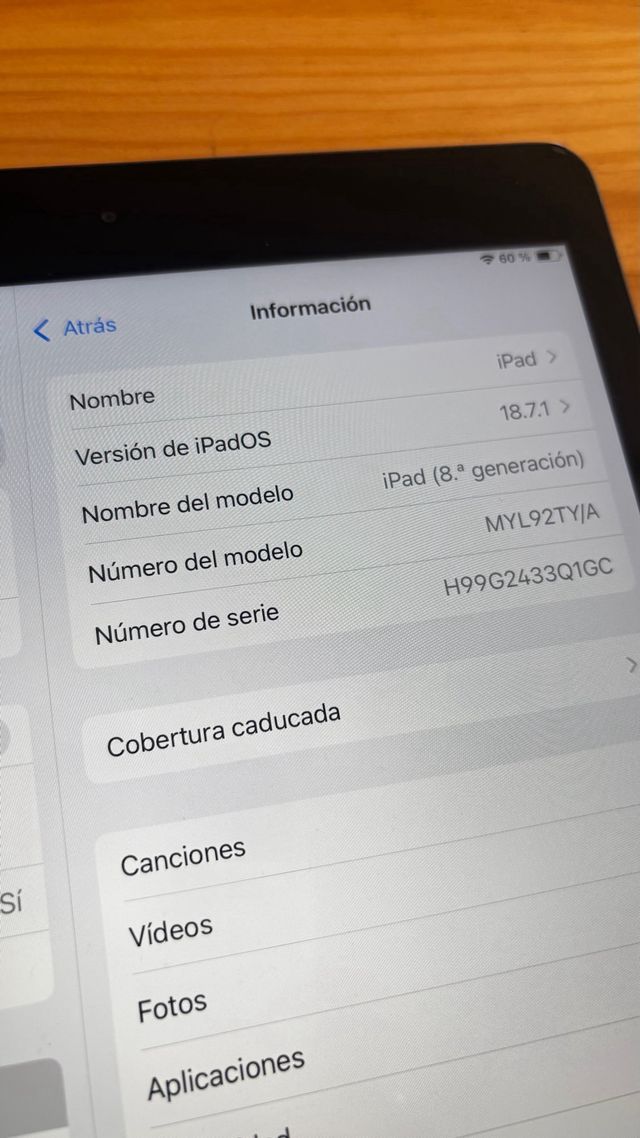 iPad 8ª Geração 10,2 Silver + Caneta Stylus + capa