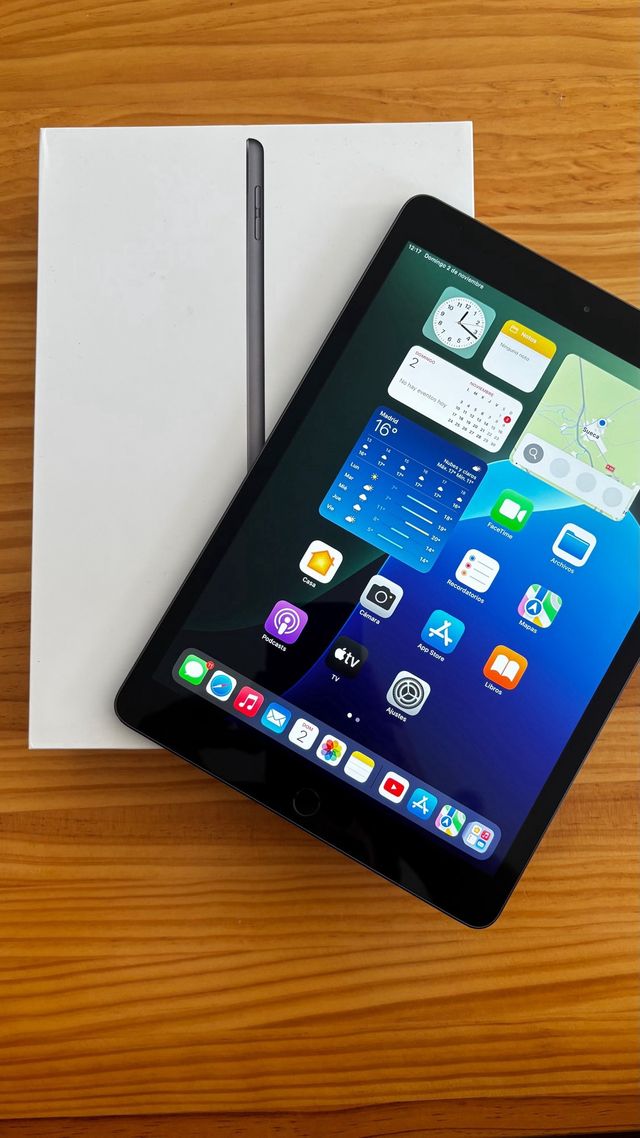 iPad 8ª Geração 10,2 Silver + Caneta Stylus + capa