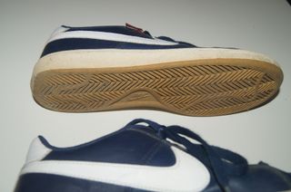 Sapatilhas Nike Azul/Branco Tamanho 40