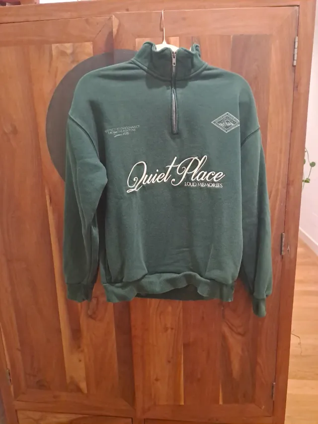 Sudadera verde Bershka media cremallera