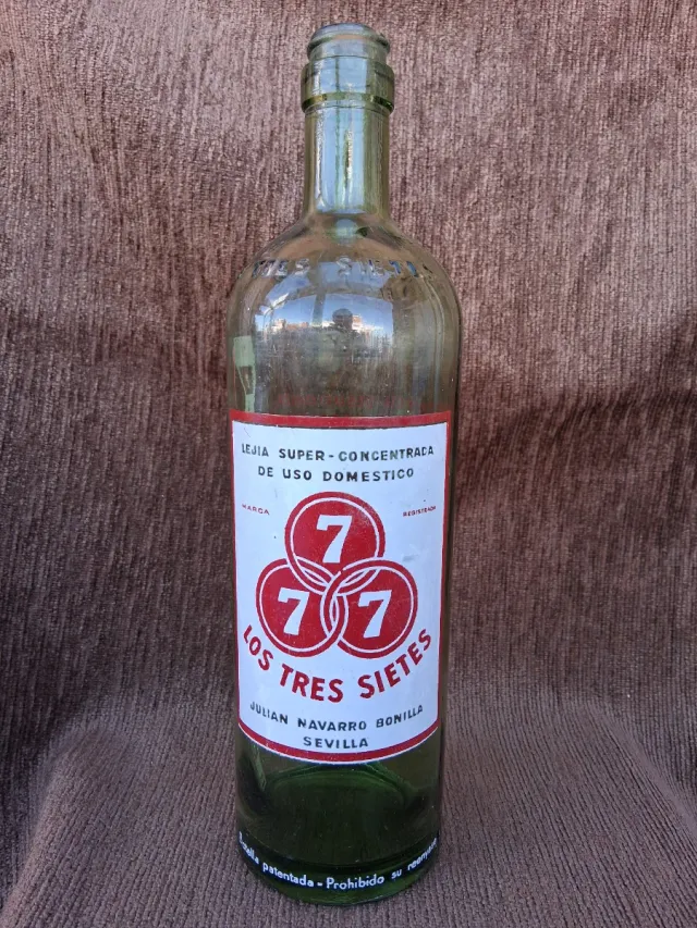 Mistole Tres Sietes Bottiglie Antiche