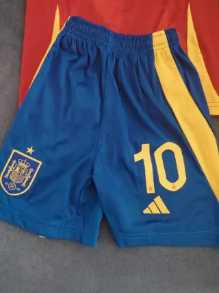 Equipación Fútbol España Adidas Talla 16