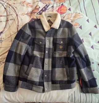 Cazadora Superdry Sherpa cuadros