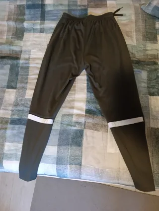 Chándal Nike verde militar/oliva hombre