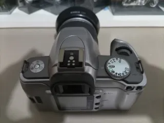 Cámara Canon EOS 300 v + Objetivo Cámara de carret