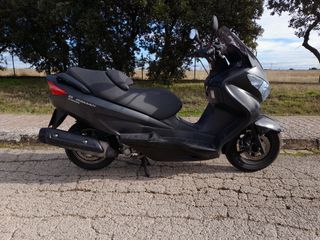 Suzuki Burgman 125 Executive