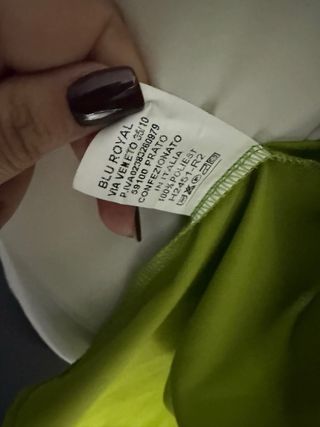 Camicia donna verde con dettagli oro