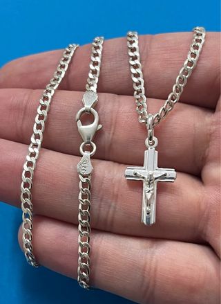 Elegante Cadena Barbada Cristo Biselado Plata 925