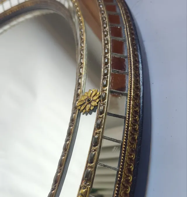 ANTIGUO ESPEJO VENECIANO