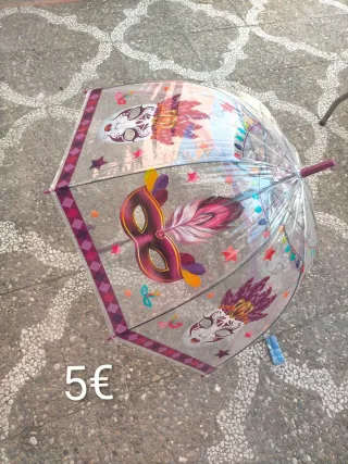 Paraguas transparente con diseño de carnaval