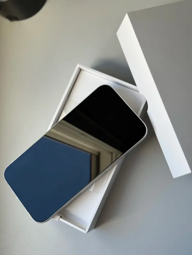 iPhone 16 Plus 128GB 100%