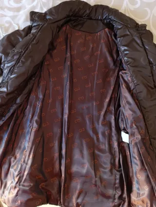 Abrigo acolchado marrón