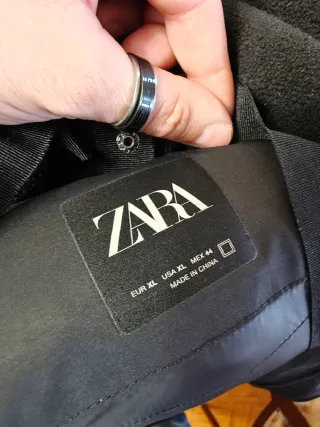 Abrigo Zara Hombre Talla XL Negro