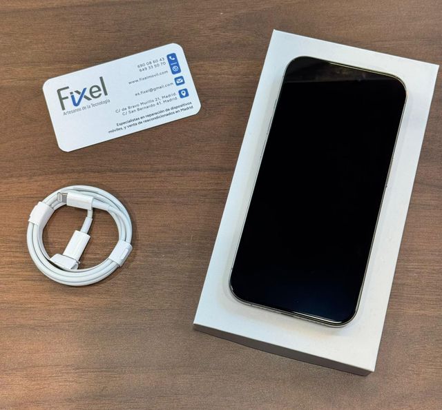 iPhone 15 Pro 128GB Titanio Natural