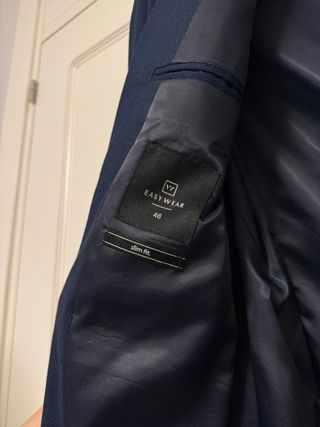 Traje de Easy Wear en color Azulón