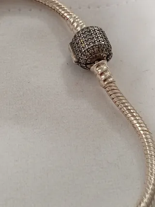 Pulsera plata cierre brillantitos