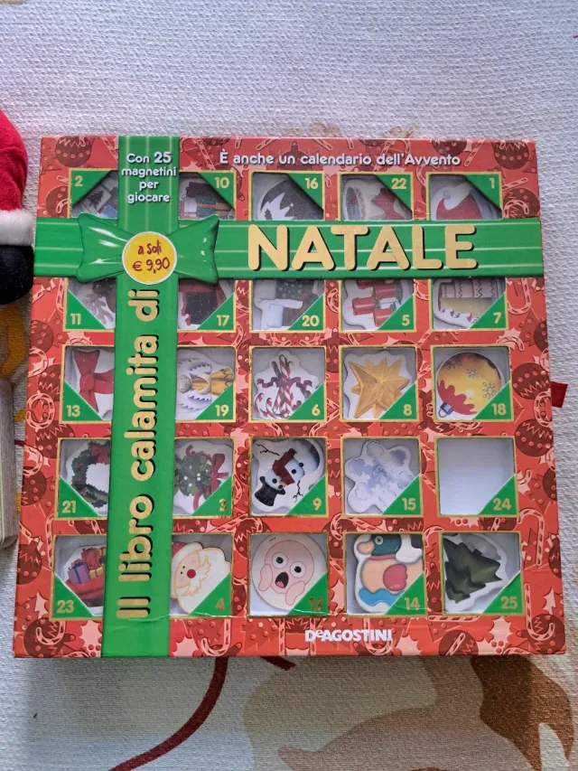 Libro grande e libro piccolo Natale e peluche