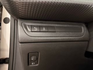 Peugeot 208 5P ALLURE 1.2L PureTech 82