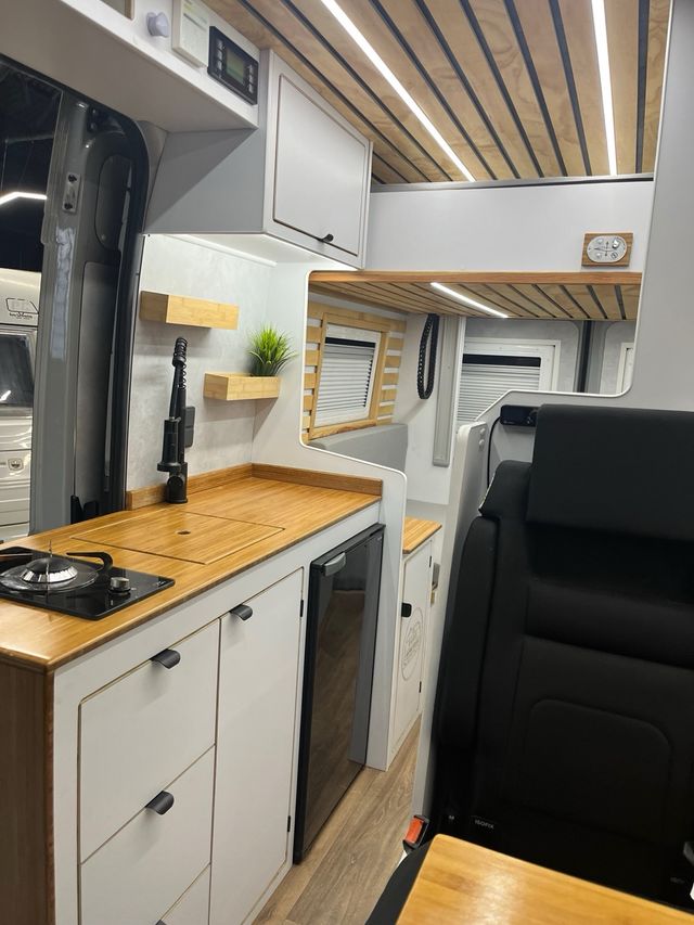 CAMPER L3H2 FIAT DUCATO TECHO ELEVABLE