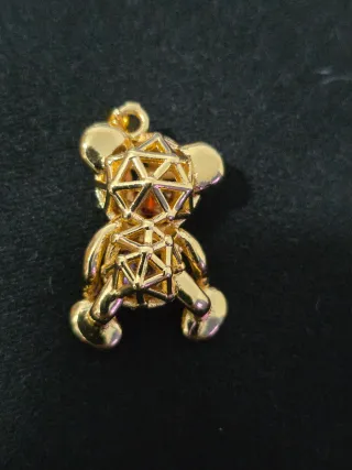 Colgante osito dorado