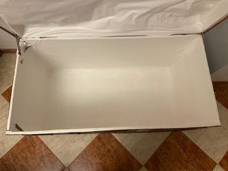 Baúl vintage madera y metal