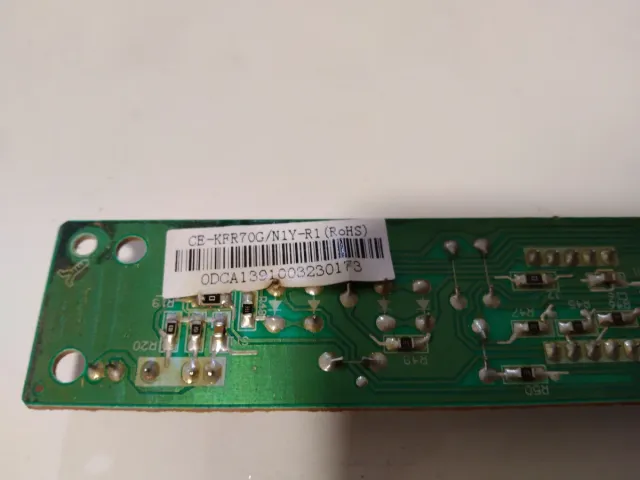 Placa Indicadora A/A CE-KFR70G/N1Y-R1