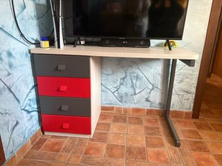 Cama nido con escritorio y cajones