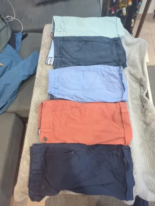 Lote de 14 Shorts diferentes marcas