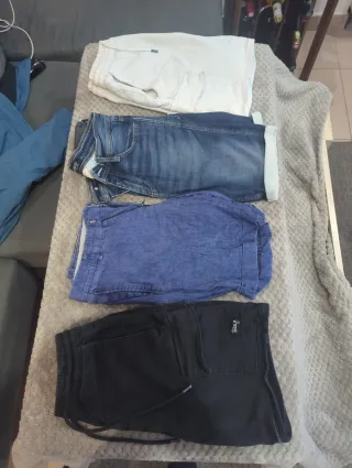 Lote de 14 Shorts diferentes marcas