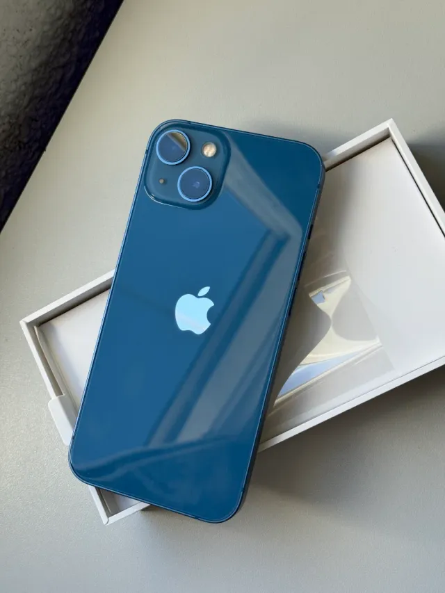 iPhone 13 256GB 100%