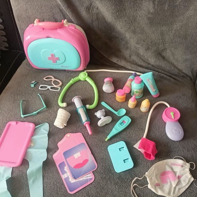 Nenuco Doctora Maletín y Accesorios