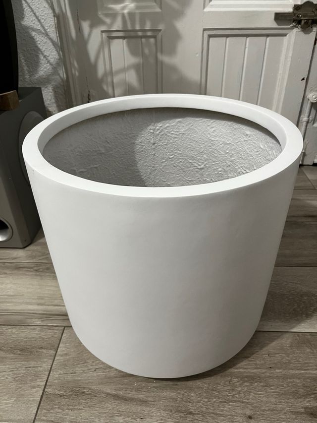 Macetero Polipiedra Saturno Blanco