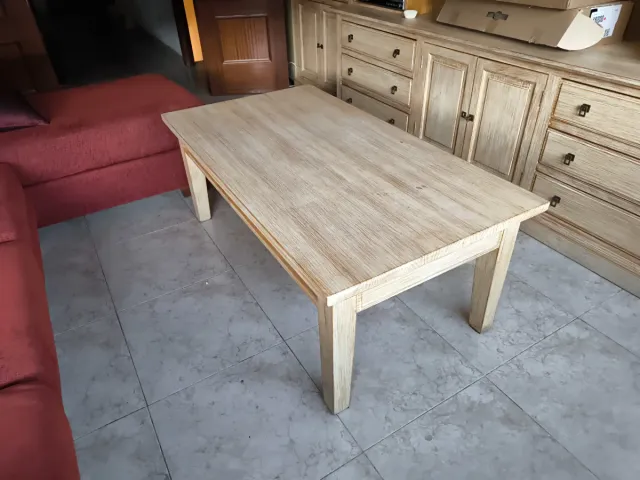 Mesa de centro madera maciza con cajón