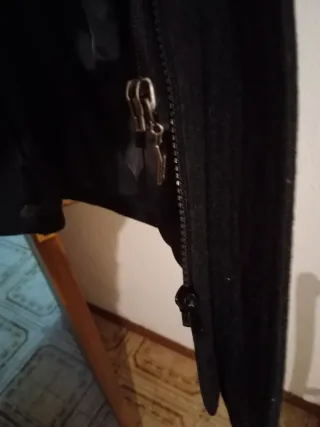 Abrigo Forecast Negro Hombre.Talla XL.