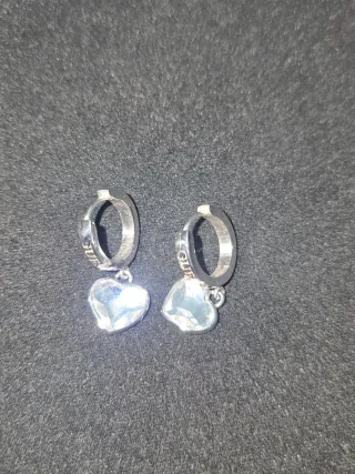 Pendientes Guess Corazón Plata y Blanco