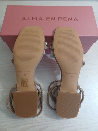Sandalias Alma en Pena Talla 38 Beige/Oro