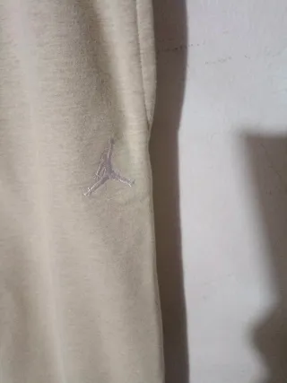 Pantaloni Jordan taglia 13/15 anni