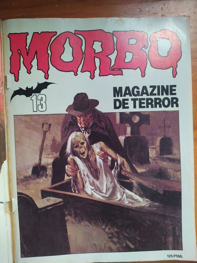 Rivista di Terrore Antico con Illustrazioni