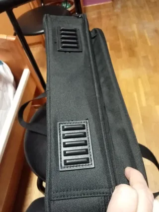 Maletín para portátil Trust negro