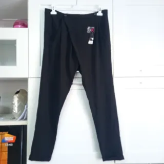 Pantaloni neri donna design a portafoglio