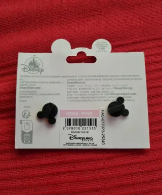 Pin Disneyland Paris