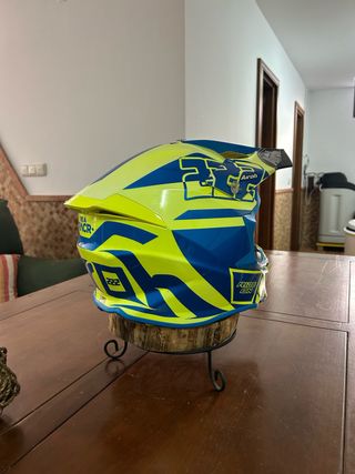 Casco Airoh Motocross Azul y Amarillo