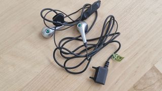 Auriculares Sony Ericsson Plata Negro Verde