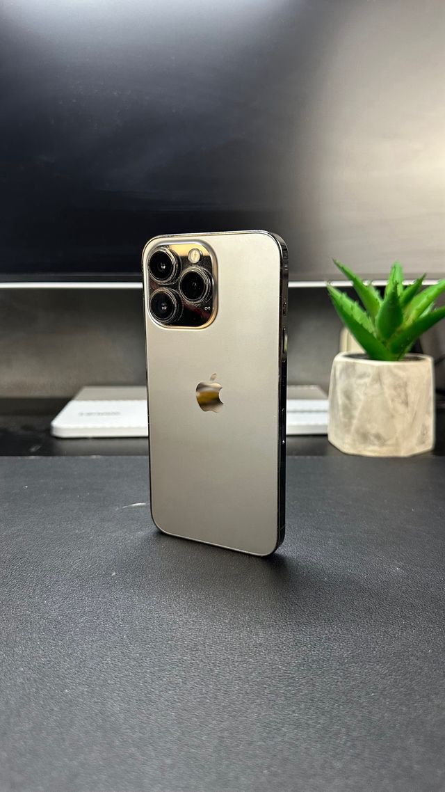 iPhone 13 Pro 100% Salud Batería