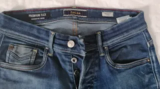 Pantalón vaquero slim elástico Talla 36. Salsa