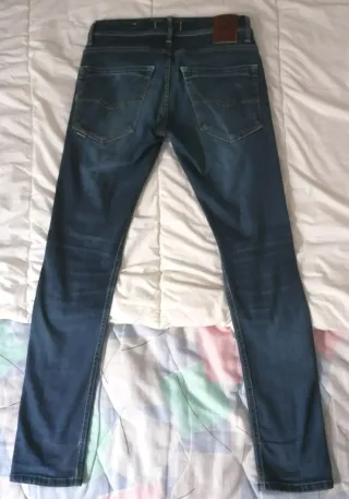 Pantalón vaquero slim elástico Talla 36. Salsa