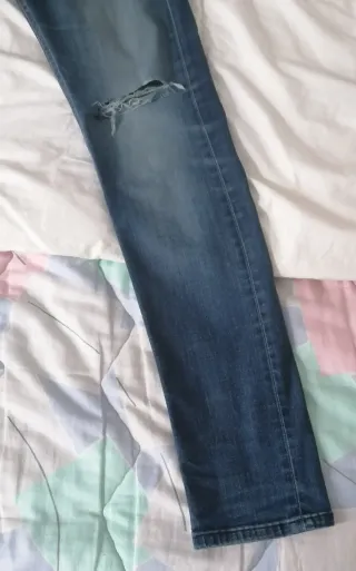 Pantalón vaquero slim elástico Talla 36. Salsa