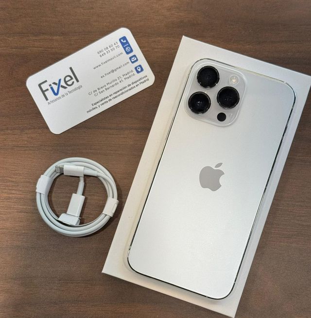 iPhone 14 Pro Max 128GB in Argento, tutto originale + garanzia