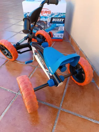 Kart de pedales Berg Buzzy Nitro