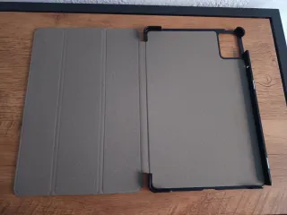 OFERTA Tablet Lenovo + funda, urge venderla hoy